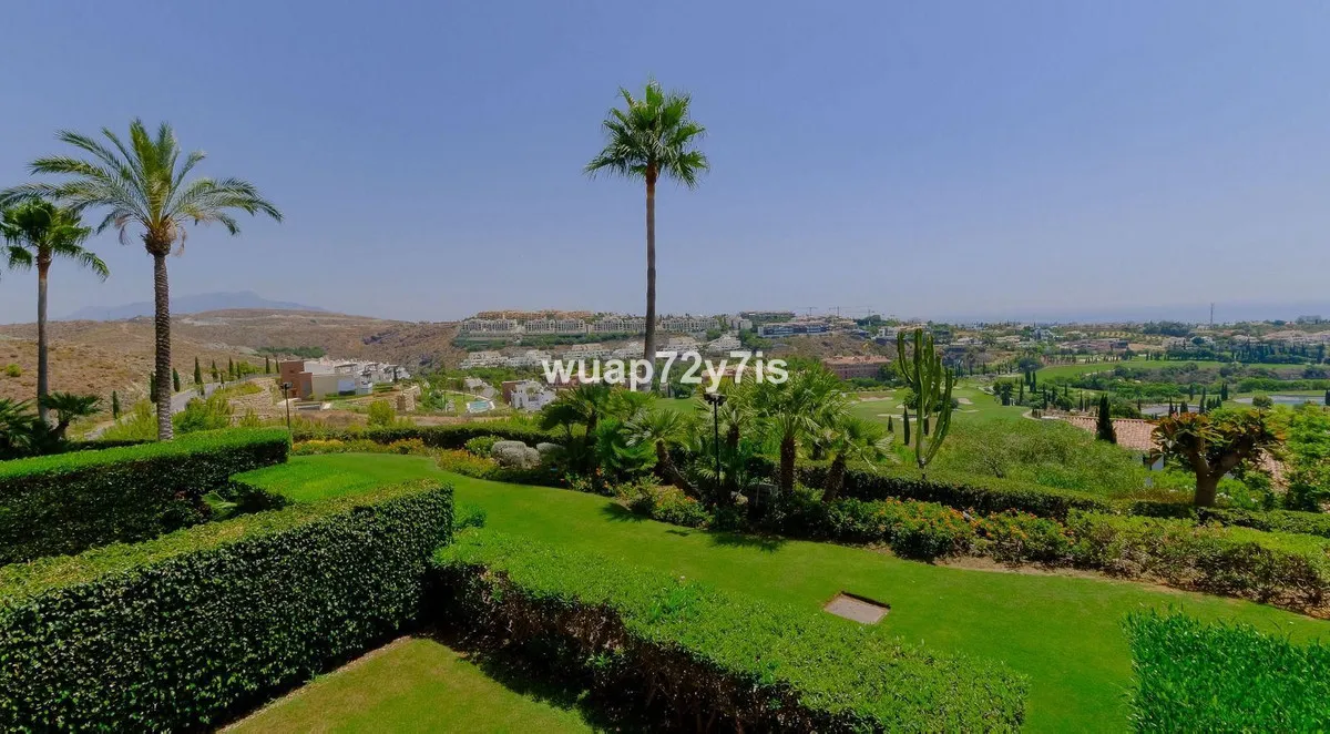 d8c00cef-c756-4149-ab1d-9ca8376bb664