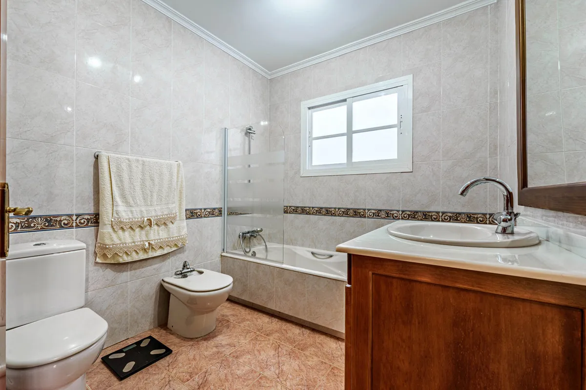 1f014494-95c1-4147-9f6f-f87fa206ec5c