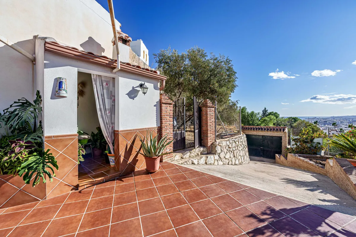 ab33745a-2051-49e2-b26c-b2c686d37215