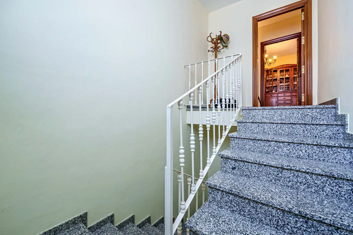 cbd8c344-aa27-49d1-a2c7-5e038dee4606