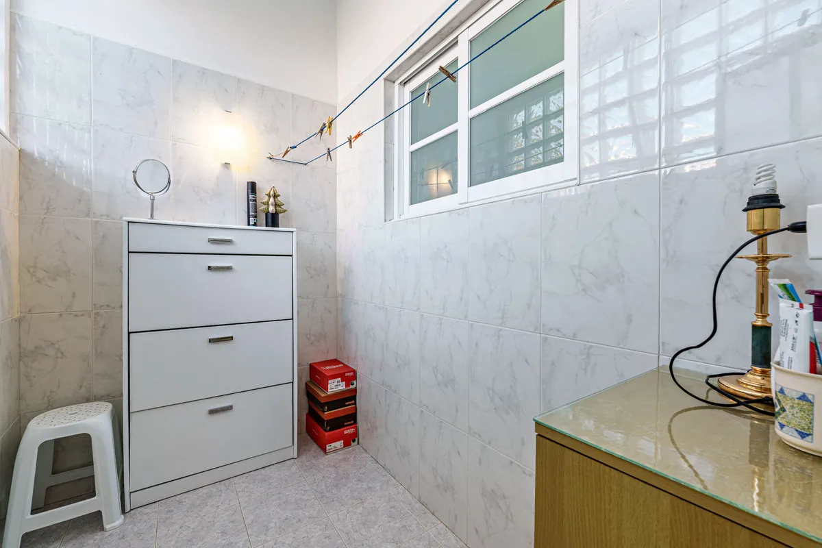 e0db3e09-d99c-4bec-ba20-2de6f59860cf