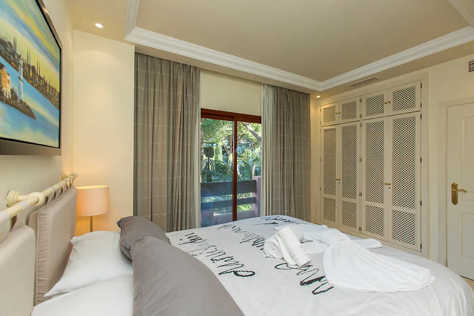 3db7360c-f870-4514-800e-cb4d3b3a0062