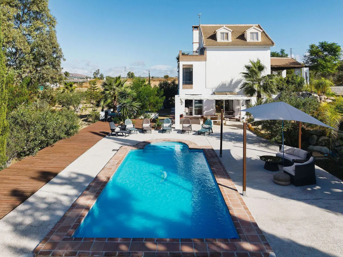 29c5edfd-b9ba-400e-a54c-d6d2dbe8df9e