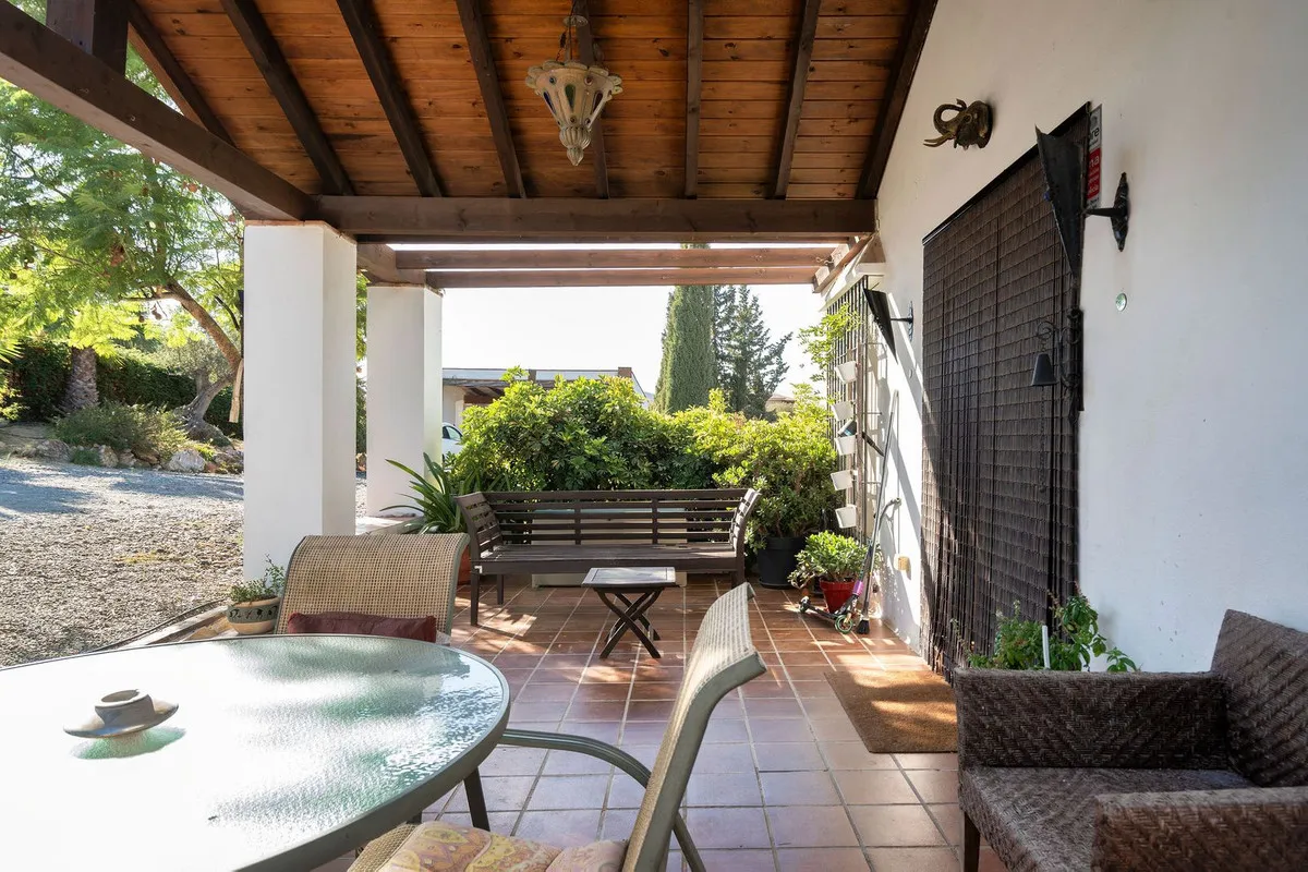 96730058-97d0-4033-8410-a1ee666ee670