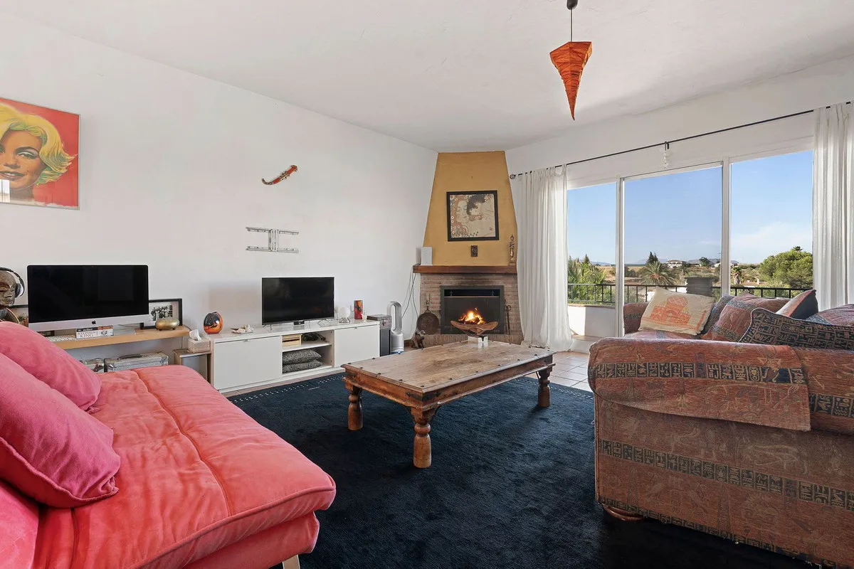 b90b54d5-75d0-47d0-aa47-7f8458977397