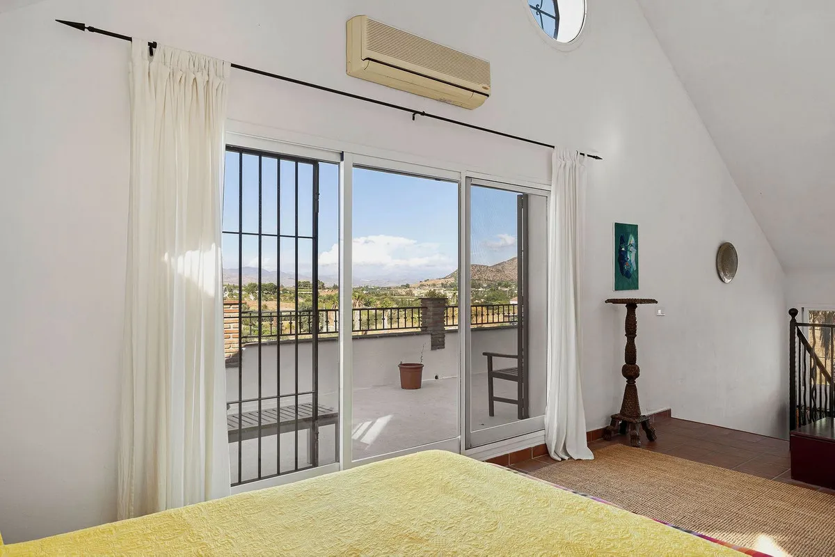 cda4e867-9ac0-4d75-8c37-45a9fd821959