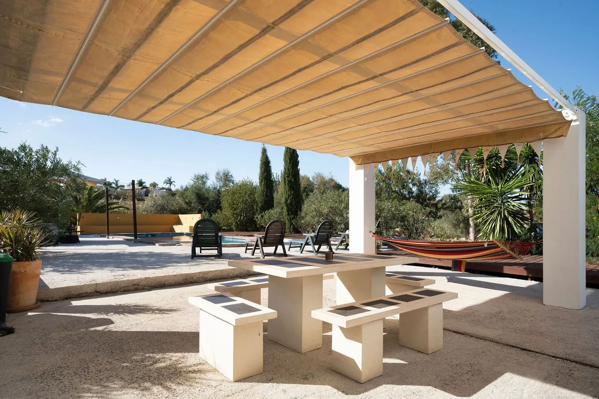 eecc3d91-57b1-42f2-ba0e-90e377b911b7