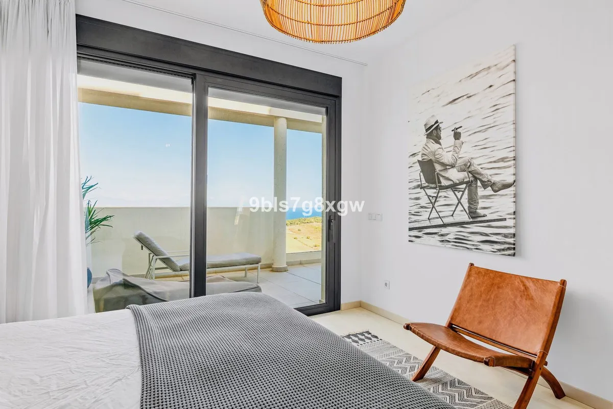 43666249-cdc1-44d4-9da2-f22f482246ed