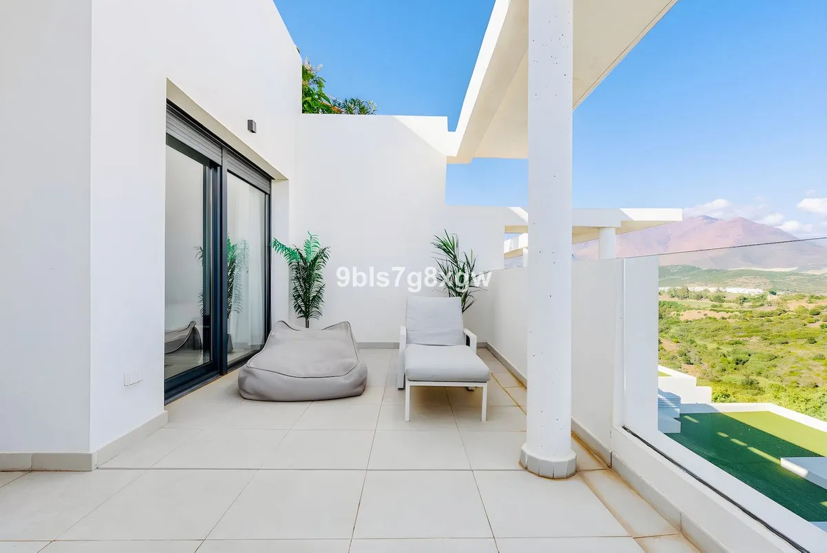 44f5db45-59d1-4552-857a-2310c463ff4e