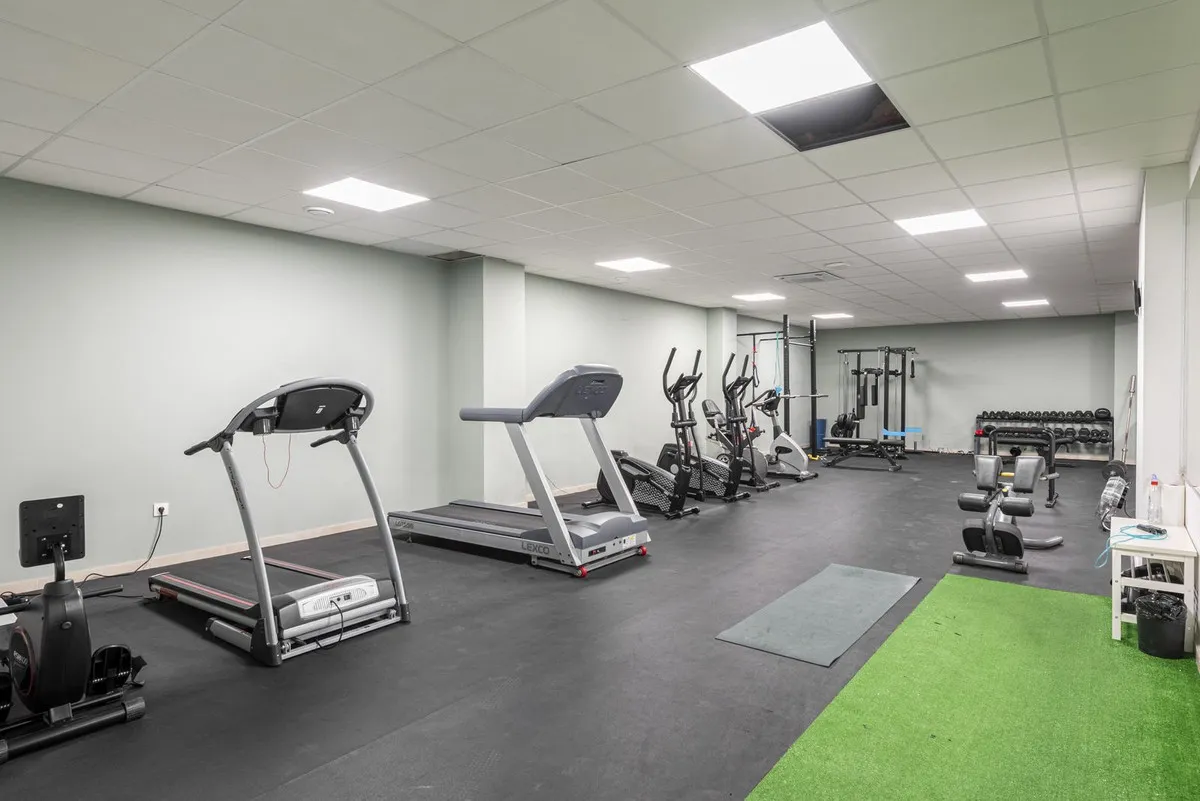 1b989c52-ed35-46f1-a801-76a151b018f6