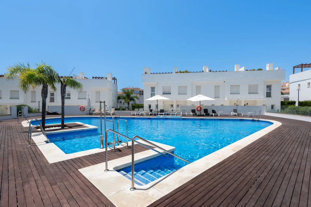 1f6aad14-692c-4cfe-bab5-747b93d9b7e5