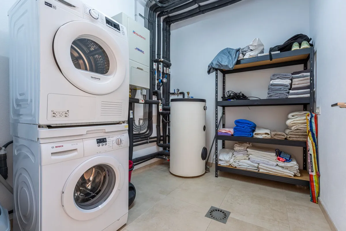 4684f90d-de74-47c5-8018-bc228a0a0a88