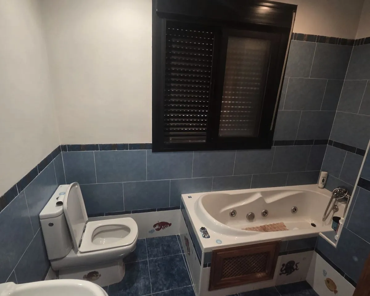 a4f1a058-1a11-4863-a5ff-be3b612aa2e8