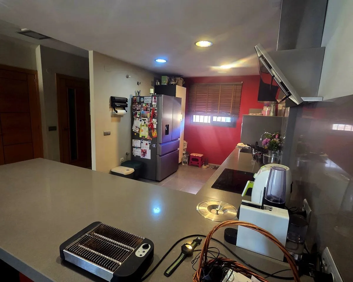 ac837233-3c37-44a8-a59a-1cd8ae77986b