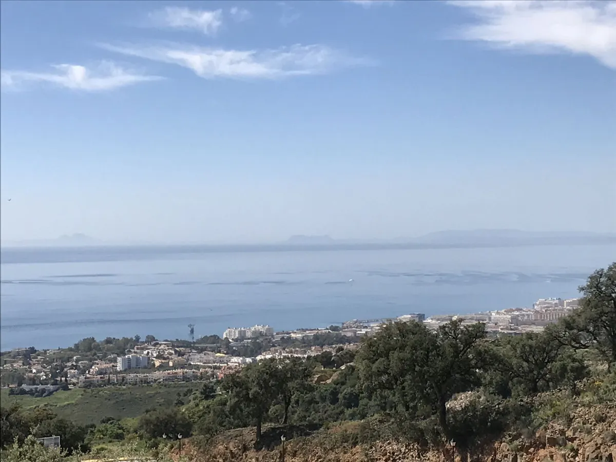 56980d9d-0639-4d02-9b98-974b3d31b9c1