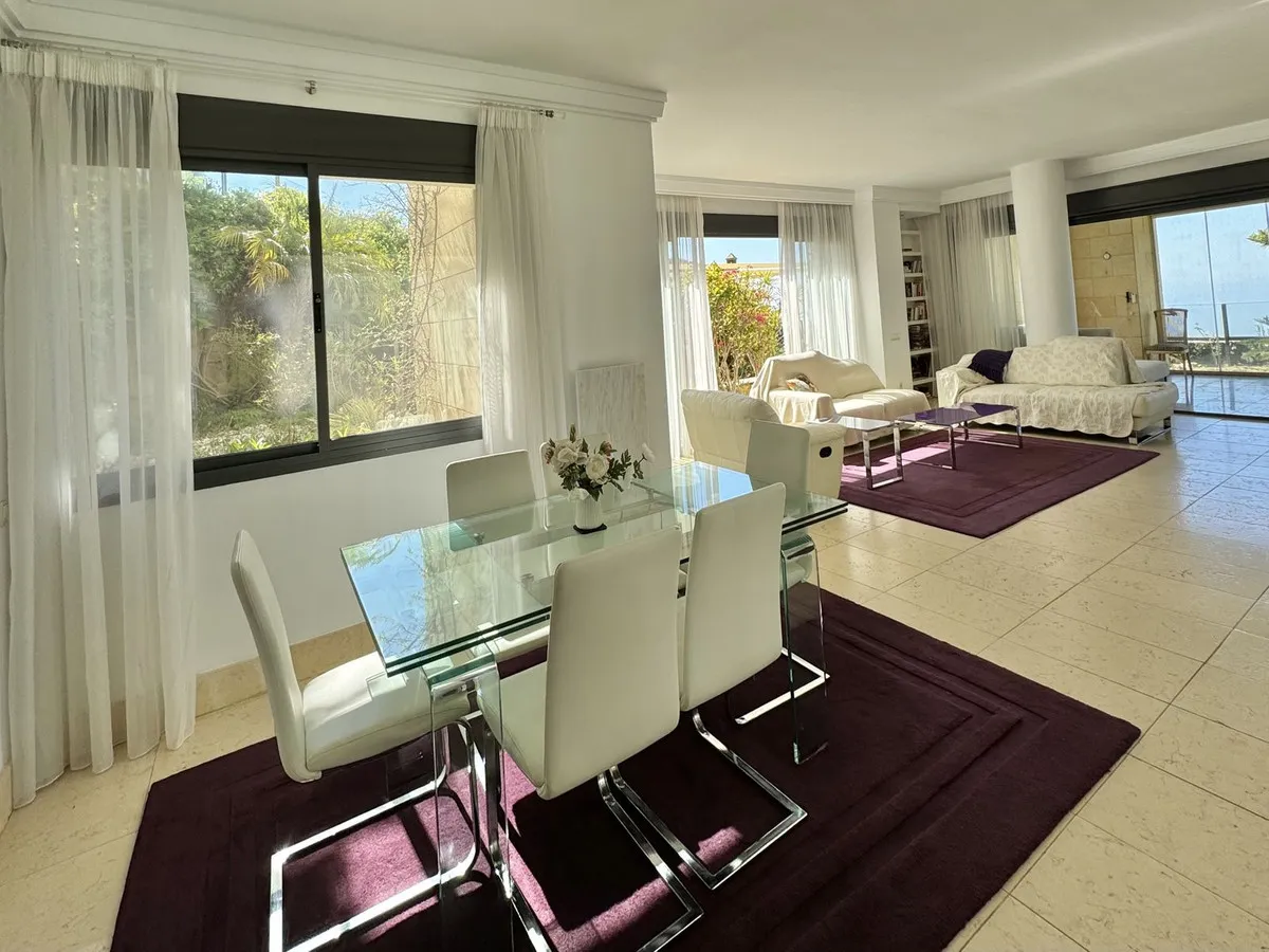 8498a20c-a1b3-4d9f-977c-242135af09d5