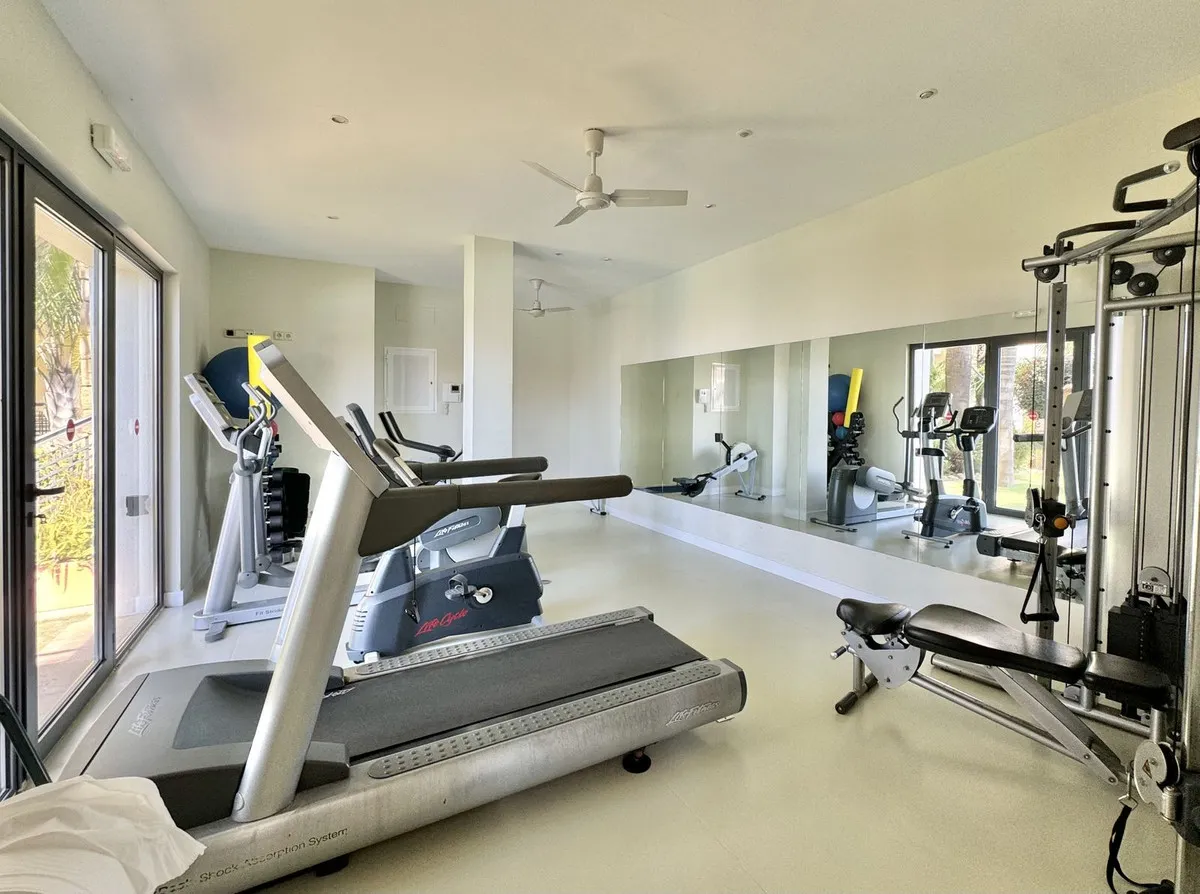 8664b6a0-4100-4848-961a-0b1d7d346e30