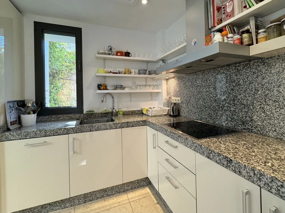 f6302000-3b6d-4c01-a29e-9a84e05b4437