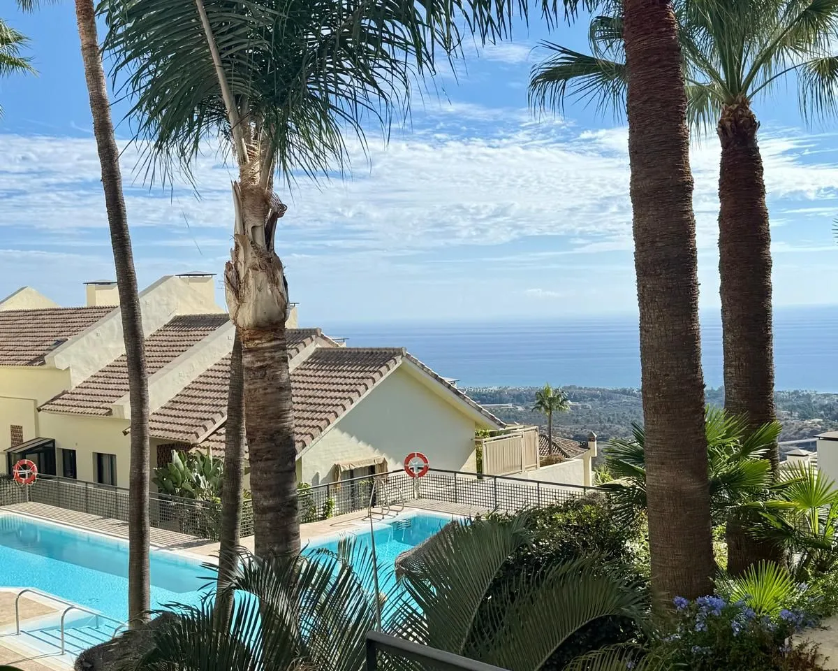 7c3996e2-7e44-4ef3-a7fb-d59e7d2b88b2