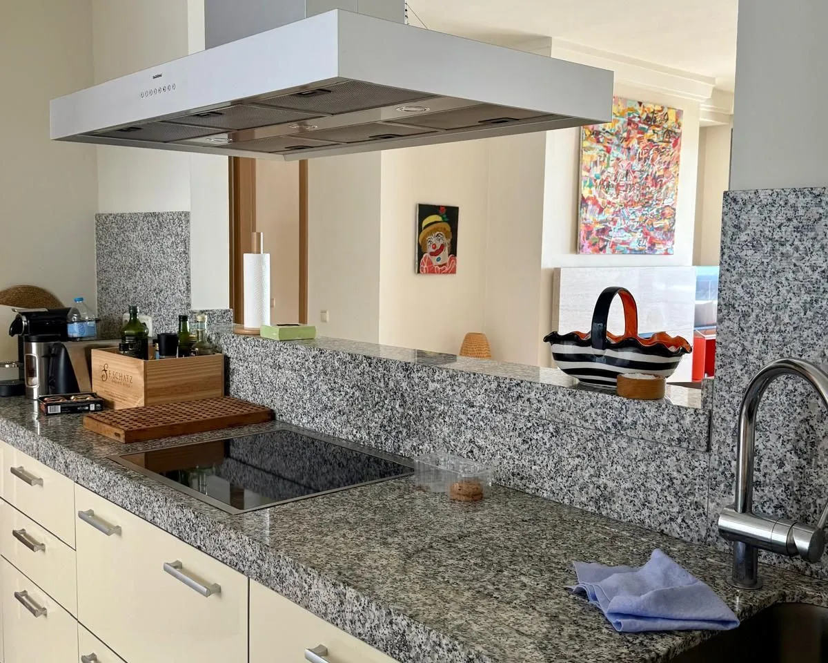 99c125f8-f170-4c0d-a1d7-30bb4857cfbb