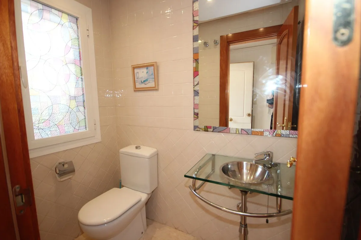 4948dd3a-8fa0-41ff-a746-a8e4837a1627