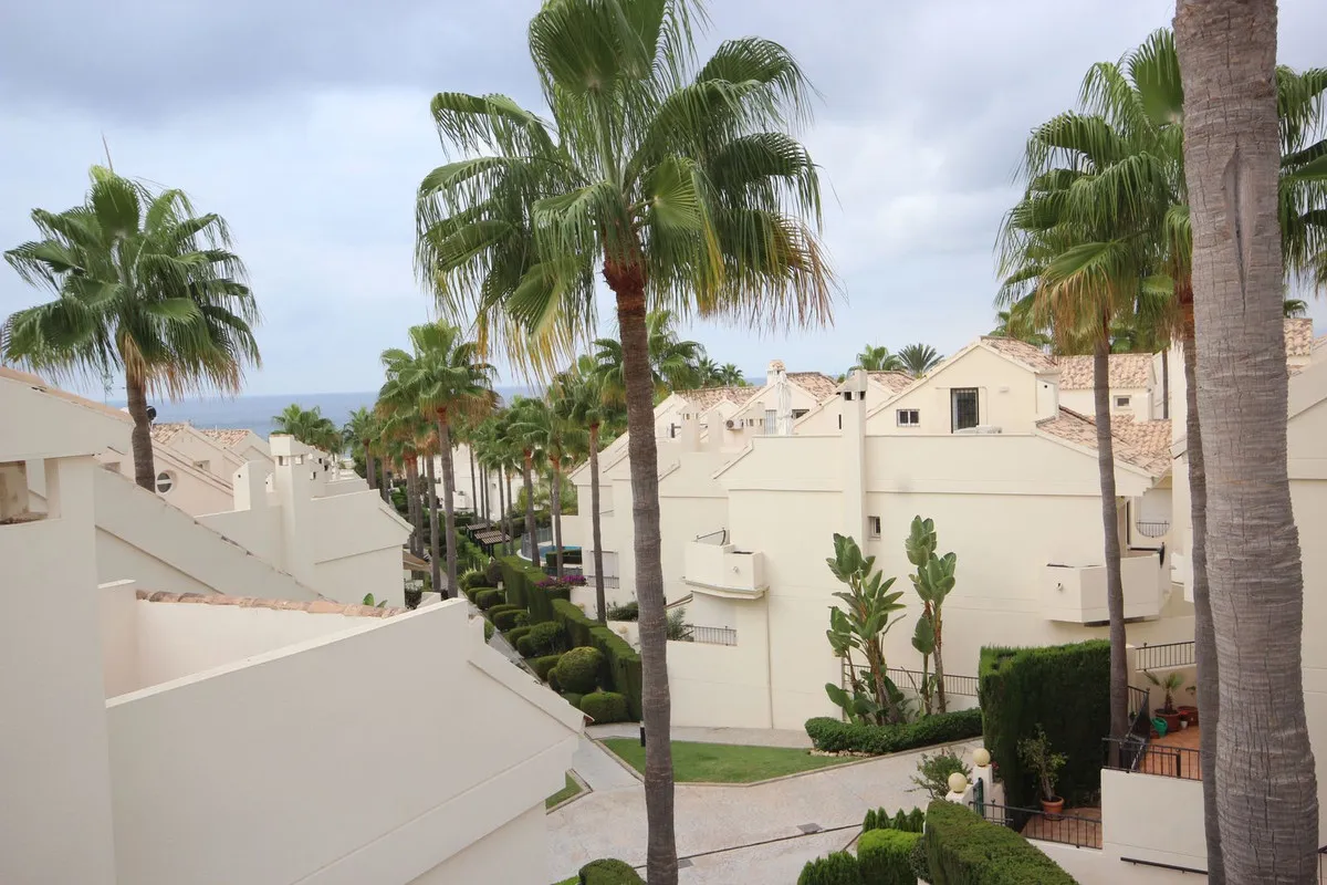 83842004-67c4-45b8-ba9a-2fa9883b380b