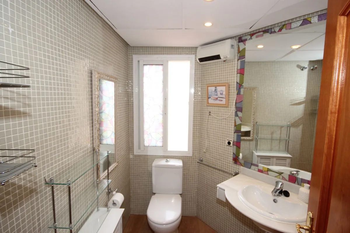 c245982a-32e8-4241-8f61-60401c9f4070