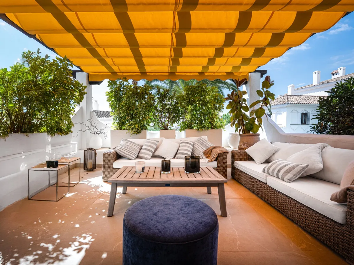 6da7f637-4aad-4a4a-9e95-684548572b15