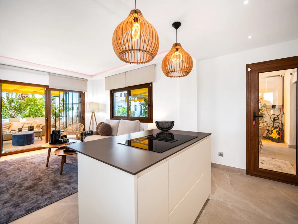 973efbf1-6b13-44ac-8184-75419707e41a