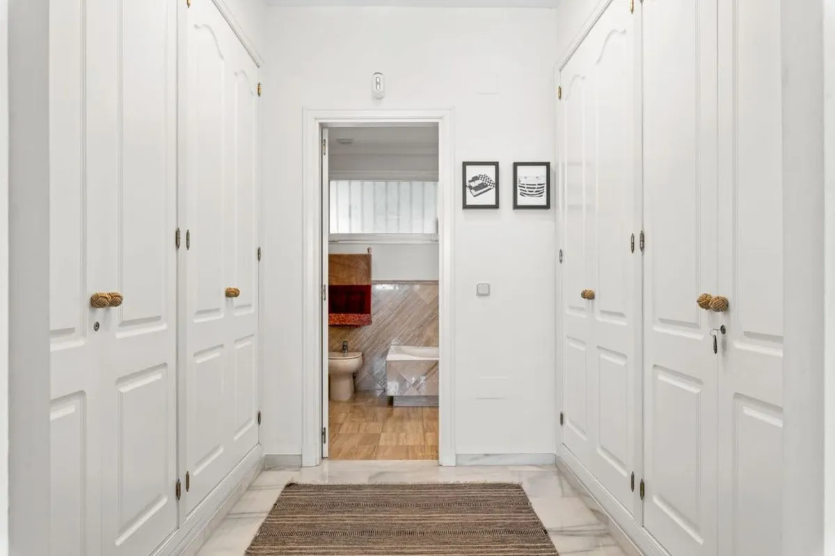 069ea36b-bfcd-4721-a43f-f1b0d0887942