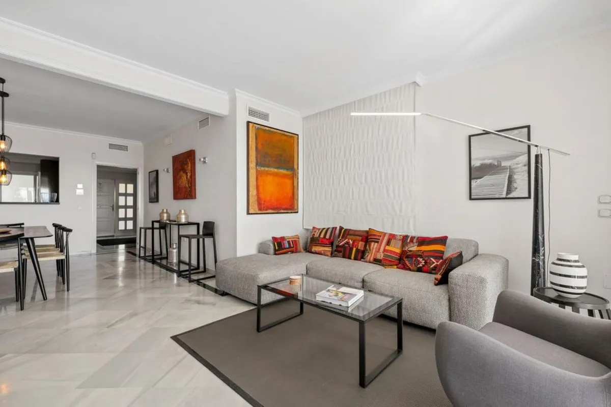 6c55bb26-112c-40ef-bda6-df72befdce41