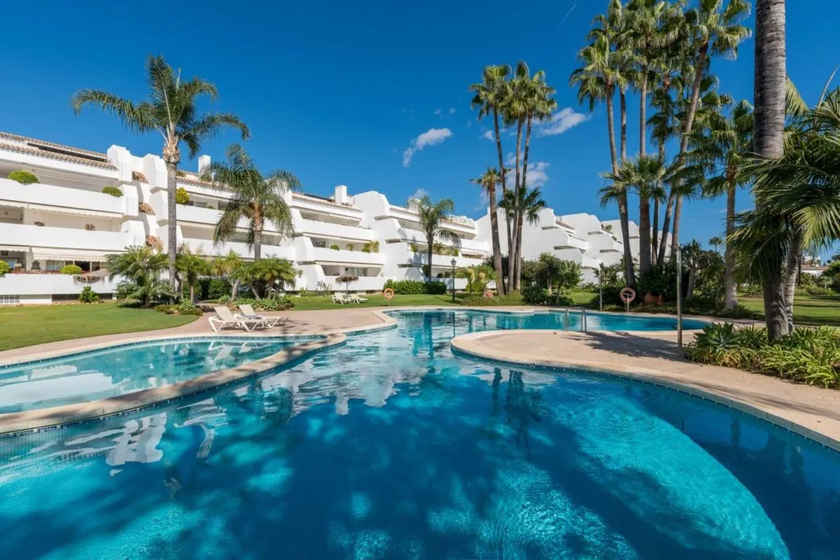 97dc3586-61b9-4904-adea-81d5fd2de6b8