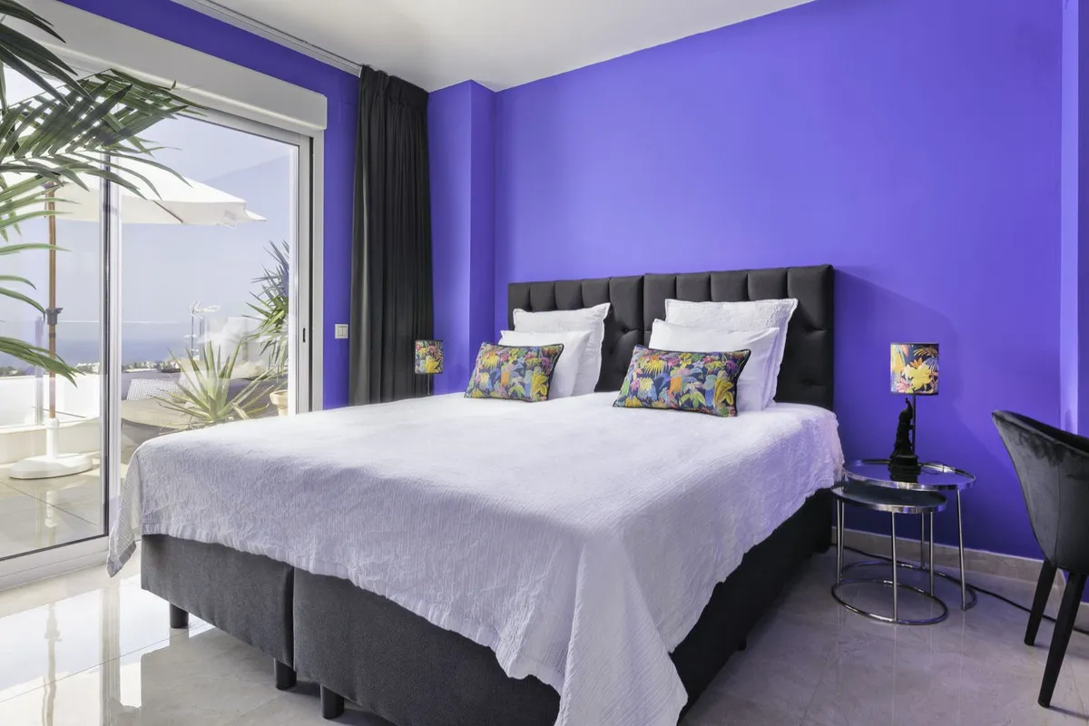 001ad067-f1fd-41ab-9ceb-121e10e5068c