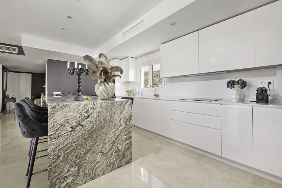 0486ce93-7aff-4cdf-81af-63d1f19c233e