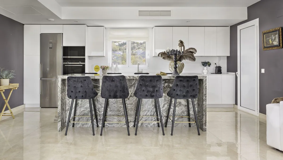 1bf0a2d6-a6e2-4558-ab0c-952347e6c9f2