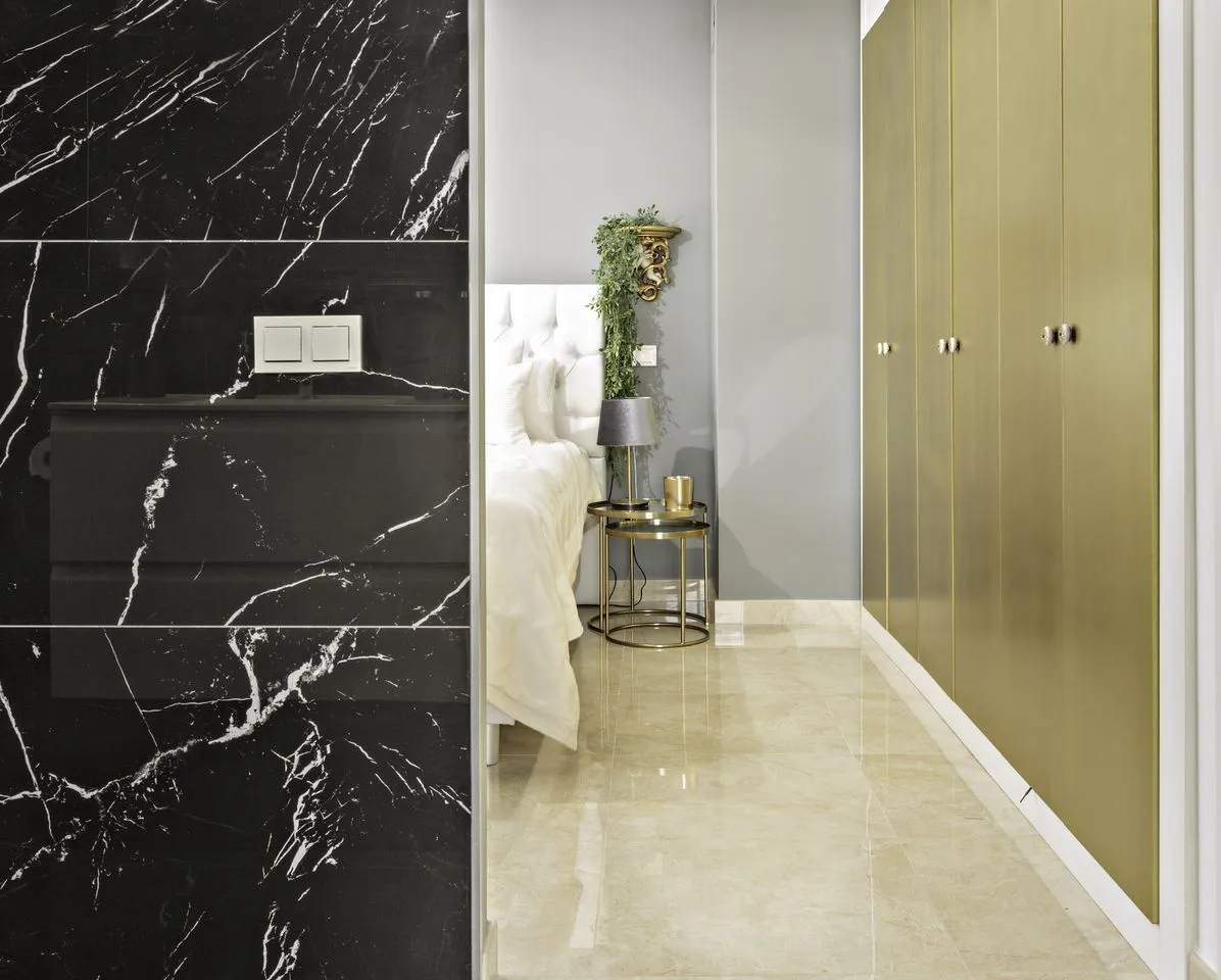 4e98e469-c9b4-43b2-9d50-ccf7bb18e704