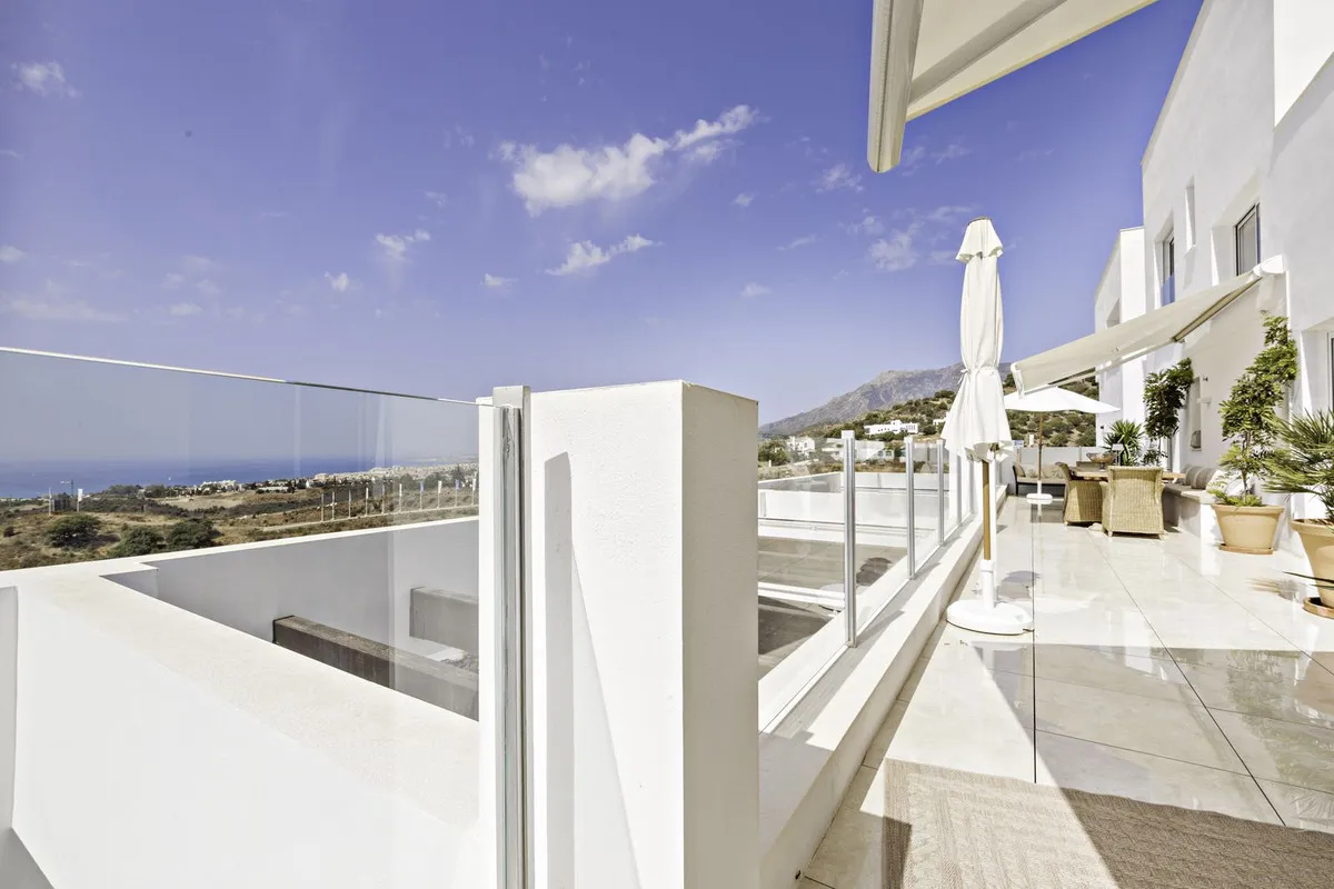 518f3b43-3a2a-4cf2-a1d7-b7e8f0c01b3c