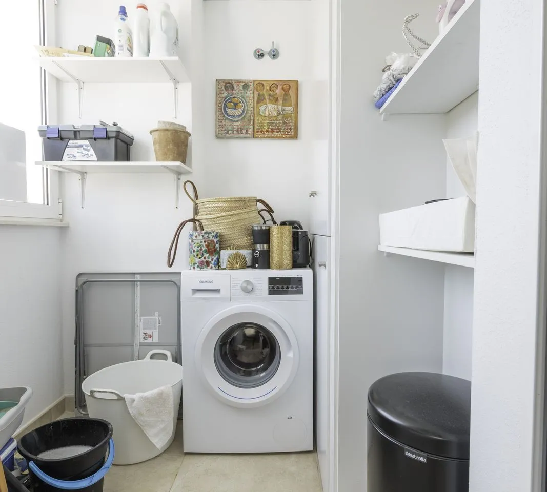 9f6956bb-670a-4538-98b4-01db2da2939e