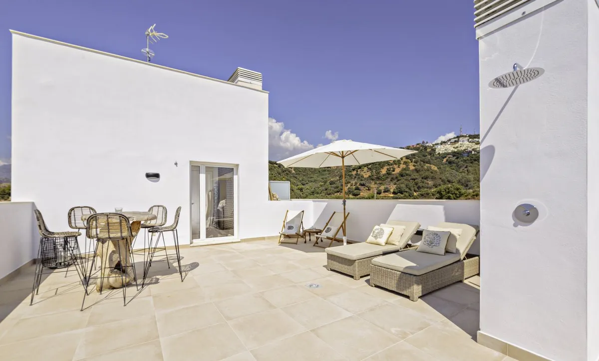 d5e69275-5e23-4d01-9bc0-4d0f6bdc0ad6