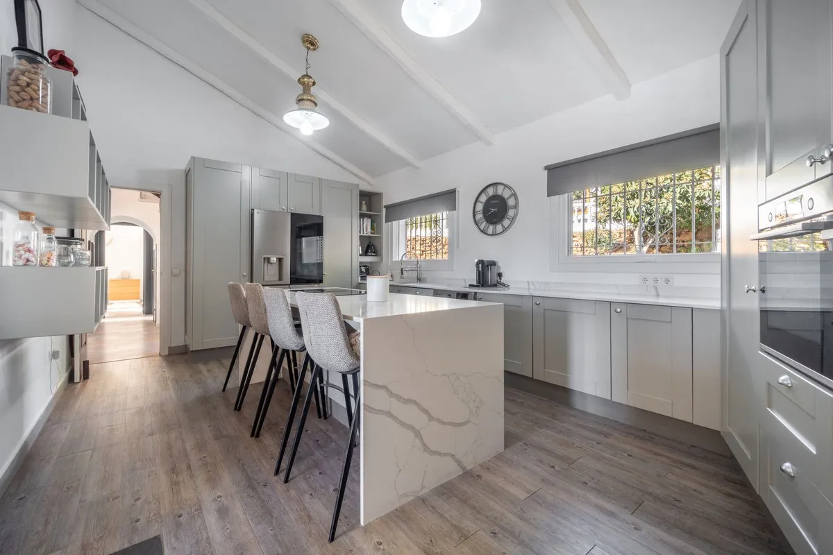 8685a451-0b21-42a9-ad98-c553d8a0b020