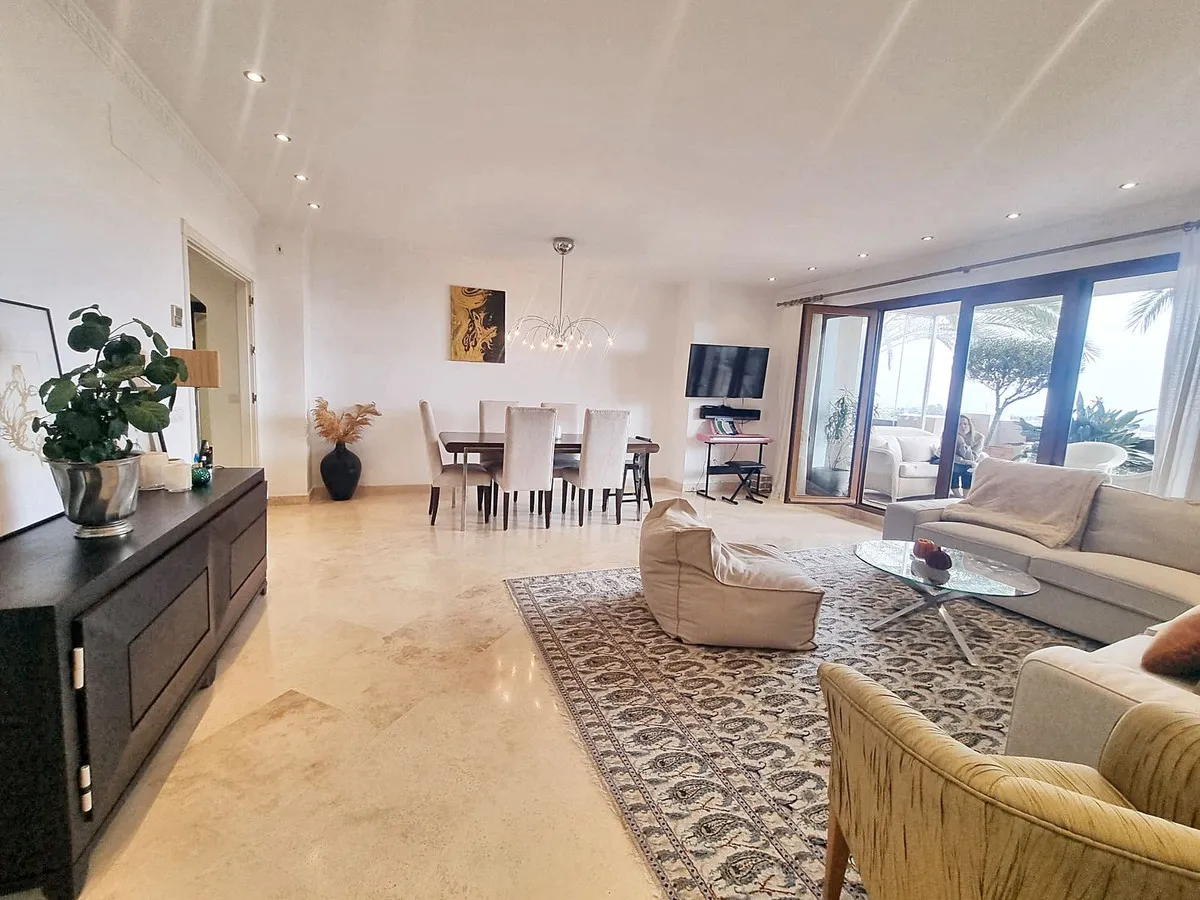 79e58bb8-8ec2-4fbc-ae45-3533edc51c43