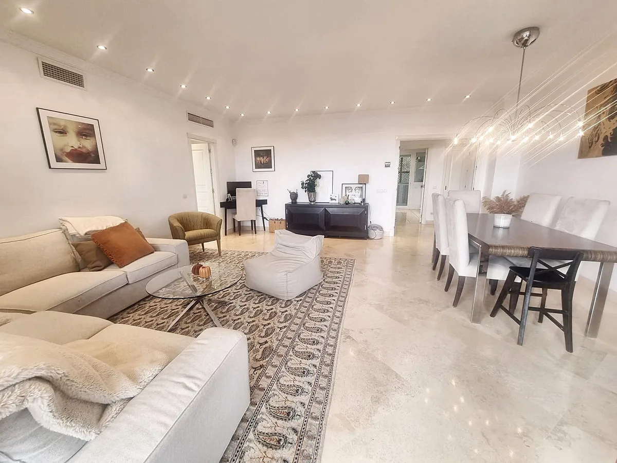 7b146ac3-d2b1-43e8-8ddf-fea6b3789917