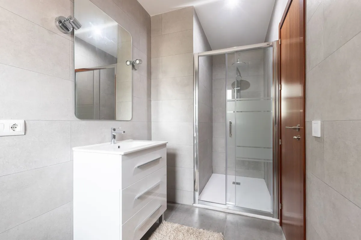 006fe560-18a9-4e9e-b8f6-7f9b7ce89788