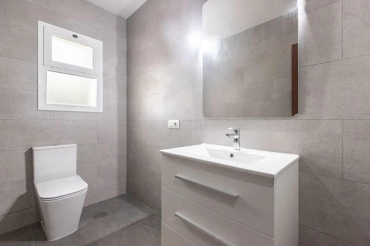 1e9857be-f25a-415d-9741-de90881f1b09