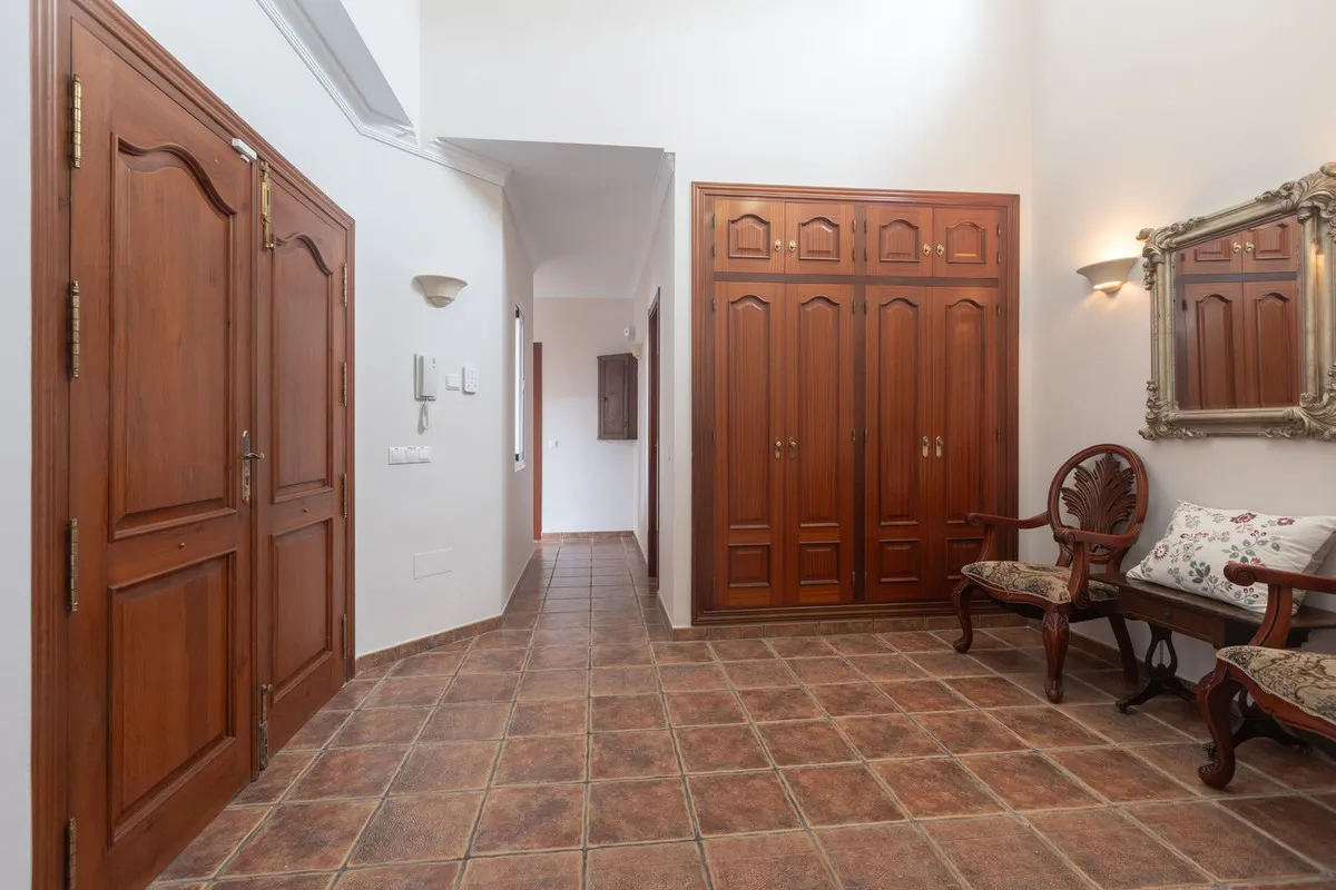 dea30e76-8581-477c-9af3-779b2846e188