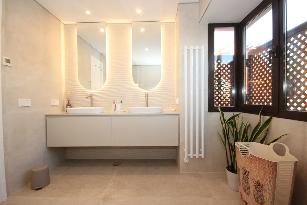 4d3a5467-2469-48e7-b638-9b46e8fc7b7c