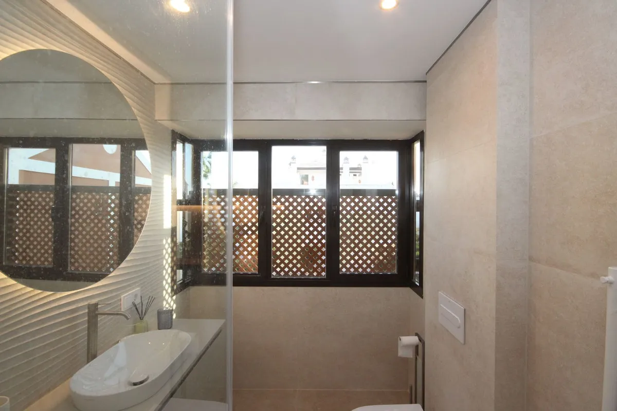 59aef7dd-8ad4-4acc-8438-8f57d66dff51