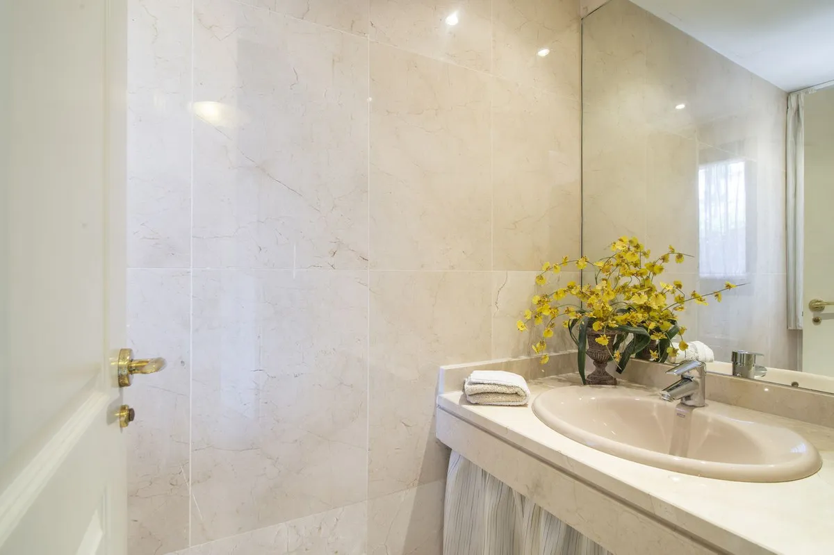 8383baaa-1ba2-4335-bdf7-71c6b229ef6a