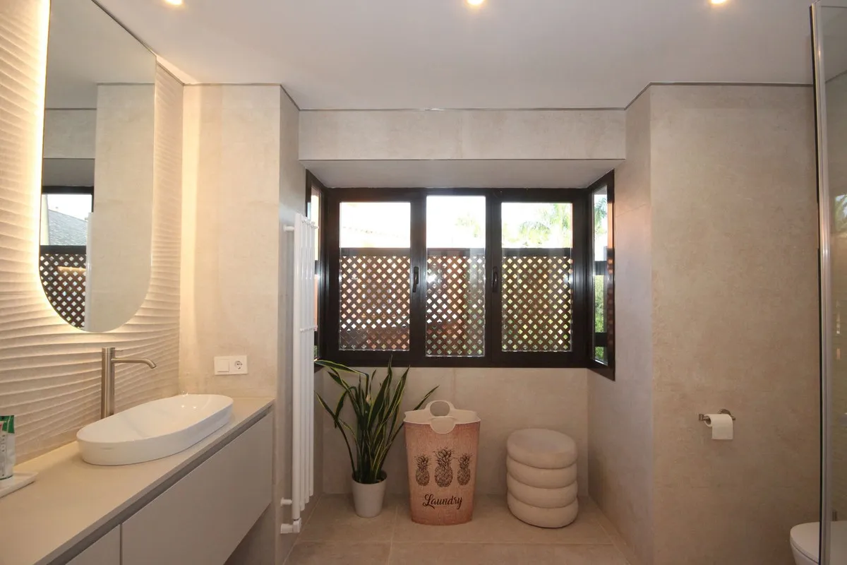 8dad4d1d-6872-422b-96e2-033c0ce8cb91