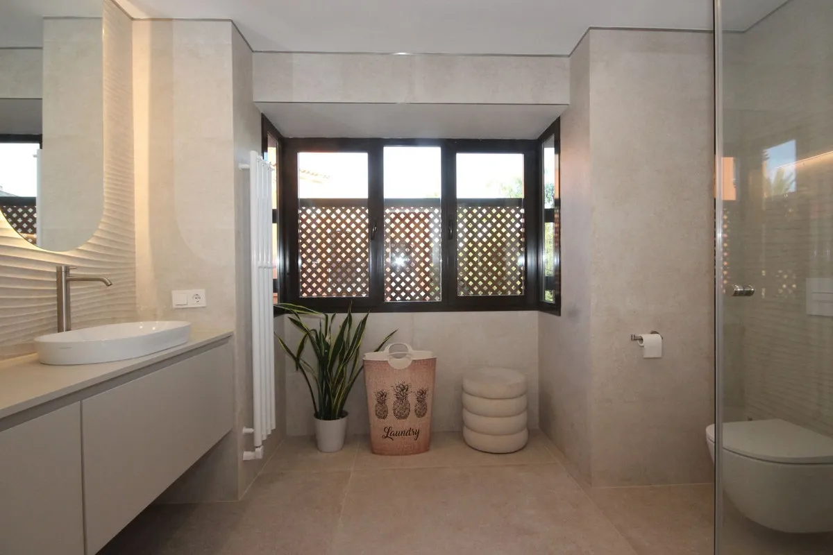 a6175c95-8544-4856-bfa9-2e160c38af19